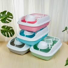 Kit Sanitario Todo en Uno: Arenero para Gatos con Comedero y Pala Integrados